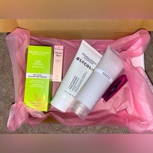5PCS Assorted Revolution Skincare & Makeup Items